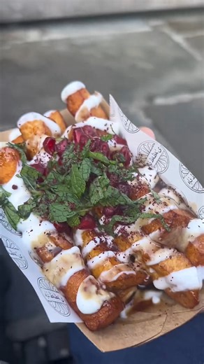 Camden, London Food Is Insane 🤤🤌 Exploring Camden, London and the food here is next-level 🤤 From street eats to hidden gems, this foodie spot is a must-visit! #CamdenFood #LondonEats #Cracey #FoodieAdventures #StreetFoodLovers #EpicEats #FYPVibes #TrendingNow #FoodLovers #TravelAndFood | Dawn Farmer