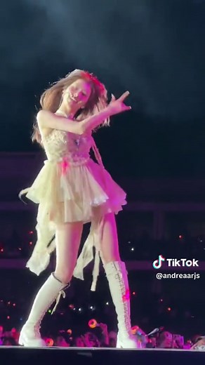 Sana TWICE: Dreams Come True