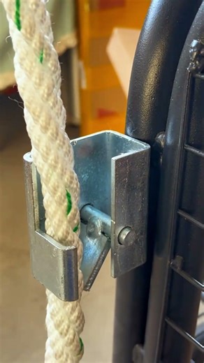 Lower Heavy Objects Safely Using a Steel Die 🎉 Smart Lifting Tool 👍 #craft #handmade #skills