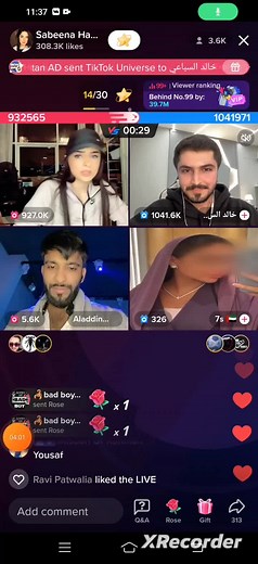 Engaging Live Streaming Session with Interactive Participants