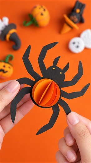DIY Halloween Paper Spider 🕷️🧡 | Easy Spooky Craft! #halloweencrafts #papercraft #spider #easy