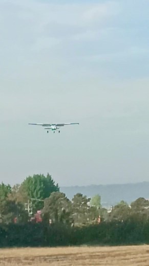 Excelente Aterrizaje Cessna 182 #cessnasymas #aerojomacha | Cessnas y mas