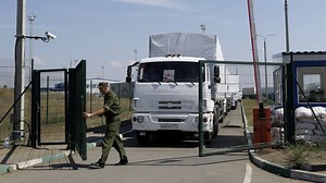 Kiev: Russian convoy an 'invasion'