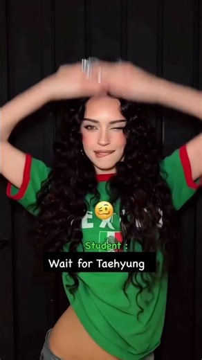 Taehyung changing express in 1sec