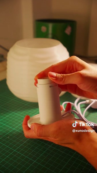 3D Printed Wavy Mushroom Lamp Design