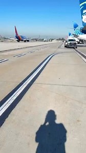 this happened yesterday at SNA taken by @t4r_2wd . be alert and have situational awareness while working on the #airfield . you never know what will happen! - #airside #airsideops #airsideoperations #airsidelife #airfield #airfieldops #airfieldoperations #airport #runway #nexttorunway | speedbirdhd