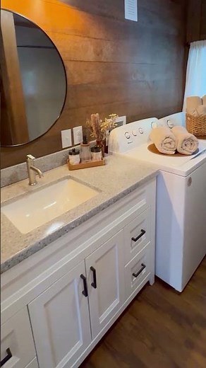 Bathroom Transformation with Epoxy Flakes!!