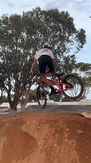 Exploring Atu's Cuteness in Specialized Photos