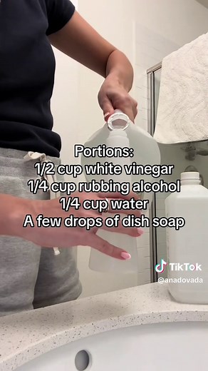 How to Remove Hard Water Stains Using Vinegar