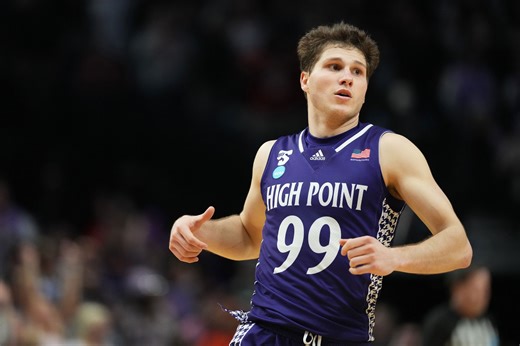 High Point's Chase Johnston makes first 2-point bucket to upset Wisconsin