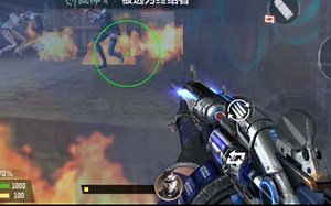 AA12雷神——生化T0武器，拥有出色的压制力和续航以及高额的伤害