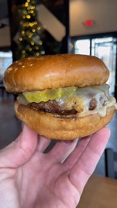 Trying Curate in Springfield IL! Good spot and my server Sheryl was amazing! Go check them out 🙏🏻 #review #foodreview #eat #eats #eating #mukbang #lunch #dinner #burger #food #foods #foodie #foodies #foodlover #foodlovers #foodstagram #reels #delicious #yum #tasty #snack #snacks #snacking #treat #local #illinois | Grazing Guse