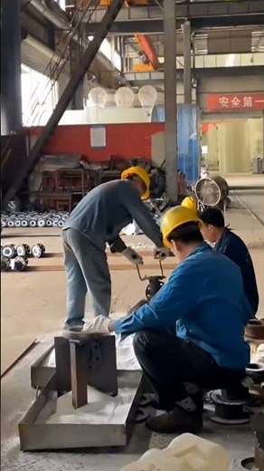 The internal coating of pipe connectors uses our powder coating –polyethylene powder