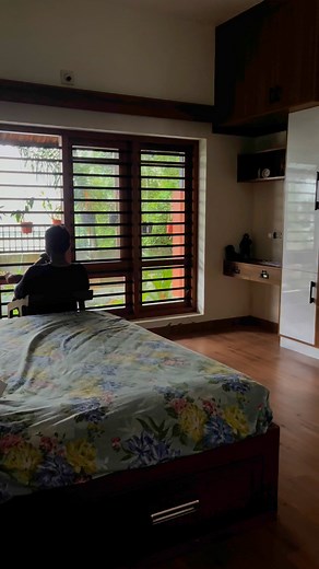 Denny Thomas on Reels