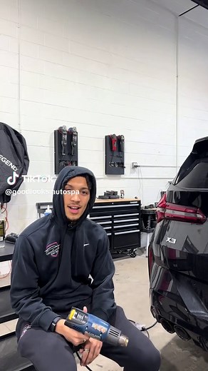 Step-by-Step Guide to Removing Vehicle Emblems