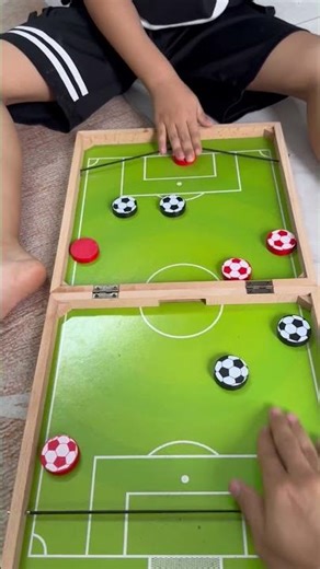 Having fun with this football board game #shorts #caulongbocondua #games #funny #troll #boardgames