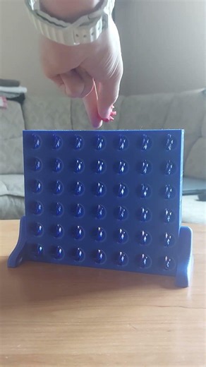 printing a Connect Four game #3dprinting #connectfour