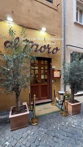 One of the Best and traditional Restaurants in Rome ✨: 📍 Trattoria al Moro @almororoma A historic Roman trattoria with classic décor and a warm, welcoming atmosphere, known for its fresh, traditional dishes like carbonara, pasta alla Moro, and cured meats made from local ingredients. The vibe blends timeless Roman charm with genuine flavors at every meal. ￼ ✨ Vicolo delle Bollette, 13, 00187 Roma RM, Rome, Italy #Rome #Roma #italy #restaurant #italia | Romesomuch