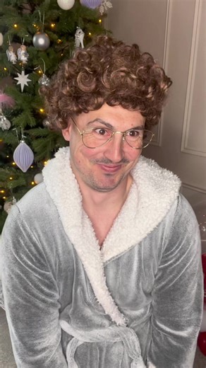 Gary and Linda’s Hilarious Christmas Day Sketch