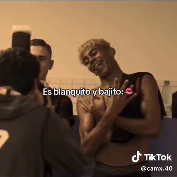 ¡Diviértete jugando Free Fire con nosotros!