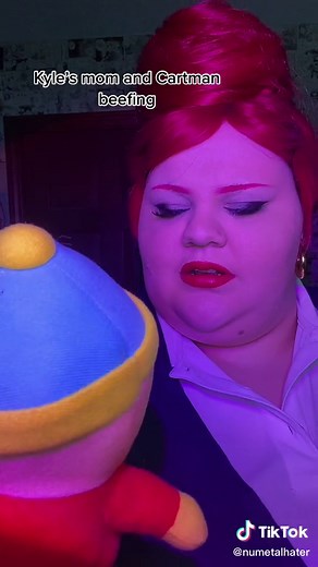 Sheila Broflovski Gets Revenge on Kyle's Mom in Epic Cosplay Showdown