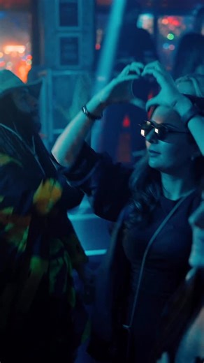 🫶 Love for the music 🎶 Love for the dance floor 🫶 We make history together on Saturday 23rd May, our biggest Forward Motion show ever and the 1st over 25s house music festival in Leyton Jubilee Park 🪩🌳 | Forward Motion