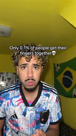 David (@davidmaluco_)’s video of finger trick