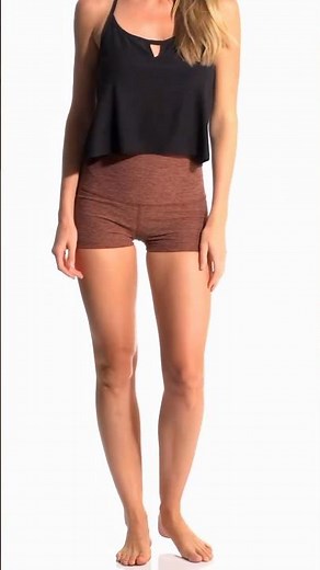 i127 • Cine 0 • 4K Rachel Eten wearing a Cropped Tank Top and Shorts