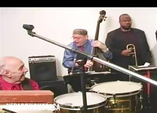 KOBAYENDE.- CONJUNTO LIBRE DE MANNY OQUENDO.