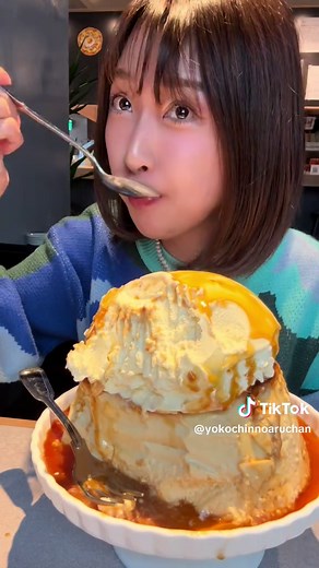 2.5キロプリンチャレンジ #mukbang #モッパン #デカ盛り #デカ盛りチャレンジ #巨大プリン #大食い女子 #爆食 #fyp #おすすめ