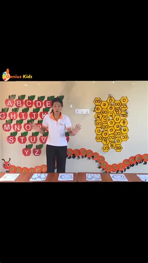 “Sound and Vibration Action “ Activity game This game is purpose :Enhanced visual-motor coordination :Sharper vision and faster reflexes :Improved Congnitive Function and Mental Sharpness Zero language barries when it come to fun (Nursery) #myanmarschool #earlychildhood #learningisfun #preschoollife #geniuskid