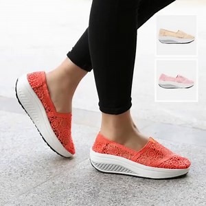2.2M views · 4K shares | Que vous soyez sportive ou non, vous ne quitterez plus ces baskets confortables et terriblement tendance ! Acheter ici ➤https://www.lesara.fr/basic-fitness-slippers-fb-lp | Lesara | Facebook