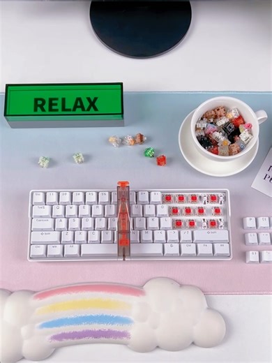 How to properly use a four-keycaps puller 🔧 #KEMOVE #keyboard #mechanicalkeyboard #typing #desksetup #keyboardasmr #keycaps #TikTokShop #tiktokshopcybermonday #KEMOVEp10v1