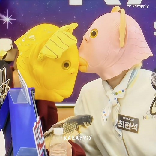 Alien love triangle story🫶🏻 by Asahi, Choi Hyunsuk, Yoshi🙌🏻 #treasure #idolradio #트레저 #kpop #shorts