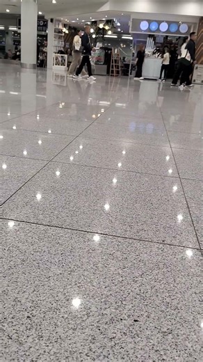 waiting na lng sa open ng gate t3 malapit na sa katotohanan