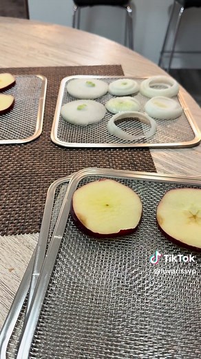 Homemade Onion Powder Recipe You Need to Try