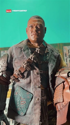 Not wrong movie? #hottoys #predator #toyphotography