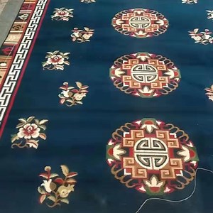 [Hot Item] Cut Pile Wool Prayer Machine Tufted Carpet for Mosque Prayer Mat