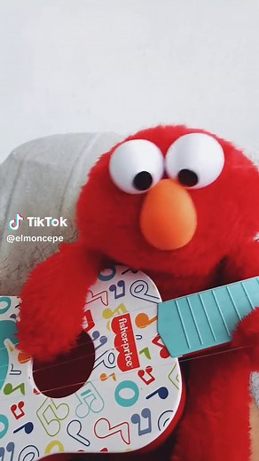 Elmo Cantando Somewhere Over the Rainbow