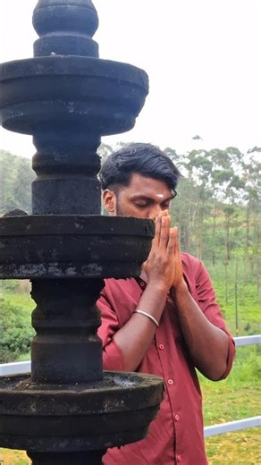 Njane Kandollu Njn Mathrame Kandollu 🤭❤️ #dance #trendingshorts #malayalam #evergreenhits #viral