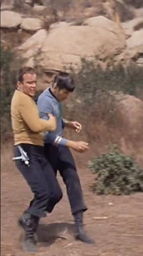 McCoy had enough time to say "Hello Scotty" whilst Spock is suffering from a gunshot? ‪@StarTrekTOS‬