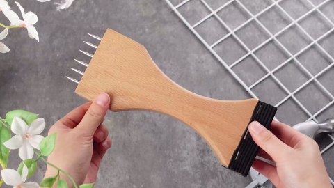 Colingmill Wooden Webbing Stretcher Upholstery Tool Webbing Puller Stretcher with Plenty of Leverage for Jute Canvas Carpet Upholstery Repair Tools Supplies