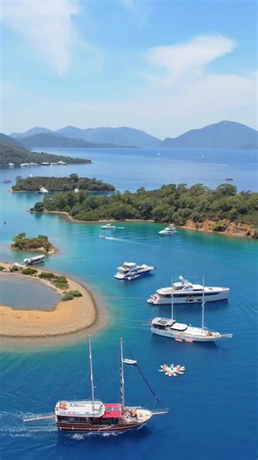 *ЛУЧШИЕ ПРЕДЛОЖЕНИЯ ДНЯ 🔥* *✈️ Вылеты уже скоро - бронируй сейчас!* *✈️ ИЗ АЛМАТЫ* *🇹🇭 Таиланд* о. Пхукет ✈️ Air Astana ✅ 04.04 на 9 ночей - от 483 000 KZT *SNGL* *🇻🇳 Вьетнам* 📍 Фукуок ✈️ Sunday Airlines ✅ 05.04 на 7 ночей - от 392 000 KZT ✈️ Air Astana ✅ 05.04 на 10 1 ночь - от 498 000 KZT 🔥 📍 Нячанг ✈️ Sunday Airlines ✅ 04.04 на 8 ночей - от 376 000 KZT 🔥 ✈️ Air Astana ✅ 24.04 на 7 1 ночей - от 478 000 KZT *🇲🇻 Мальдивы* ✈️ Air Astana (BLOCK) ✅ 03.04 на 7 ночей - от 466 000 KZT *🇨🇳