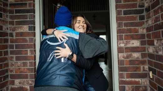 Thank My Driver: Amazon customer meets delivery driver who saved her home from fire | Ethan Erickson