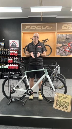 BotW - 2025 Focus Paralane 8.8 with SRAM Rival Focus Paralane is a...