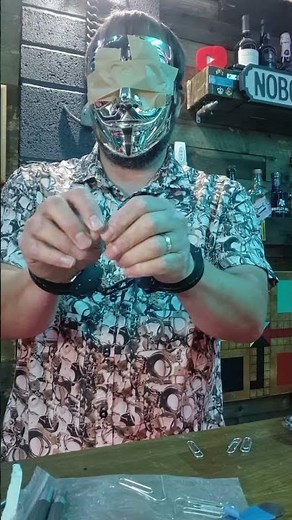 Peerless 730c Escaped whilst blindfolded using paperclip