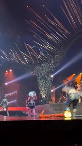 La jeunesse défie l’ordre établi du royaume d’Alegría 💥 The youth shakes the status quo with prowess 🎪 📍À Paris jusqu’au 25 janvier | Alegria by Cirque du Soleil