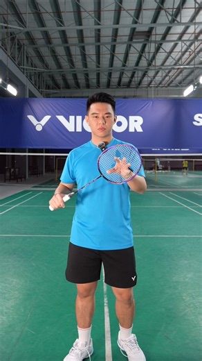 Get to know the VICTOR THRUSTER RYUGA CLS 🐉 A racket made for bold, attacking players! We’re breaking down the specs: from its high-resilience graphite nano resin construction to its POWER BOX frame and NANO TEC FREE CORE shaft for more stability, explosive smashes, and fierce domination. Want to turn up your power and play with confidence? See why the THRUSTER RYUGA CLS is perfect for beginners ready to smash harder and play legendary ⚡ Which feature excites you the most? Drop your questions i