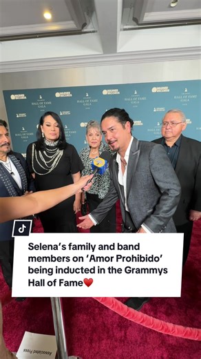 Selena’s family and band members on ‘Amor Prohibido’ being inducted in the Grammys Hall of Fame♥️ #selena #amorprohibido #grammys #grammy @GRAMMY Museum #grammymuseum