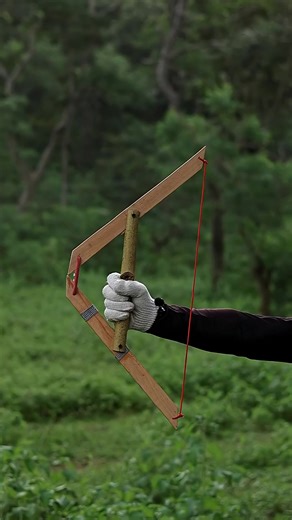 113K views · 414 reactions | How to make survival bow #survivalbow #bamboo #arrow #woodbow | Local Hands | Facebook